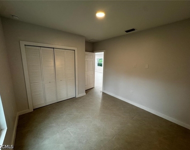 27380 Sandrala Drive - Photo Thumbnail 7