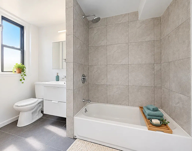 200 Haven Avenue - Photo Thumbnail 5