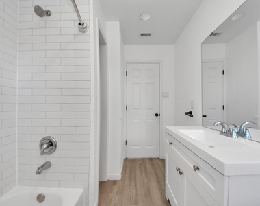 4819 Bethany Lane - Photo Thumbnail 16