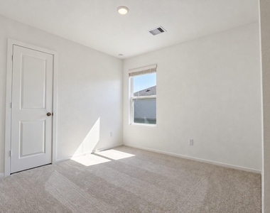 10963 Independence Road - Photo Thumbnail 20