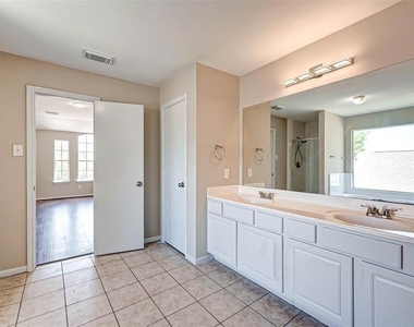 16510 Amy Ridge Road - Photo Thumbnail 25
