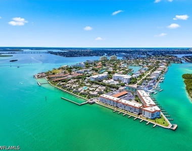 850 Palm Street - Photo Thumbnail 20