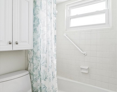 850 Palm Street - Photo Thumbnail 10