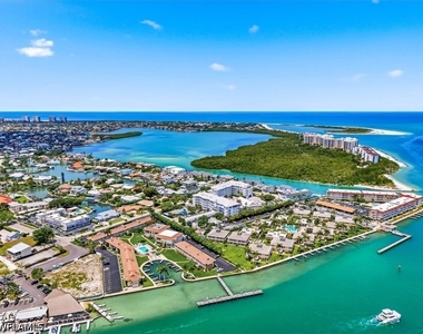 850 Palm Street - Photo Thumbnail 17