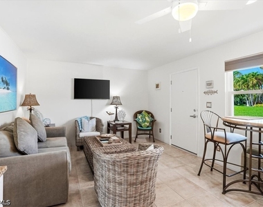 850 Palm Street - Photo Thumbnail 2