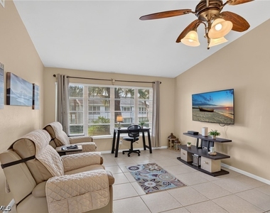 4060 Ice Castle Way - Photo Thumbnail 3