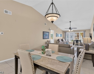 4060 Ice Castle Way - Photo Thumbnail 16