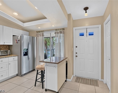4060 Ice Castle Way - Photo Thumbnail 8
