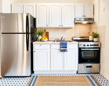 2415 Adam Clayton Powell Jr Boulevard - Photo Thumbnail 6