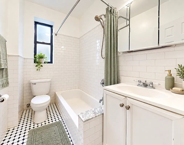 2415 Adam Clayton Powell Jr Boulevard - Photo Thumbnail 3