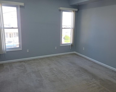 249 Paulison - Photo Thumbnail 15