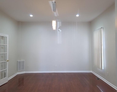249 Paulison - Photo Thumbnail 4