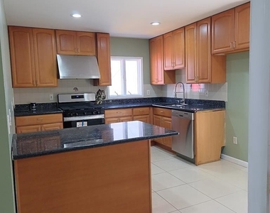 249 Paulison - Photo Thumbnail 9