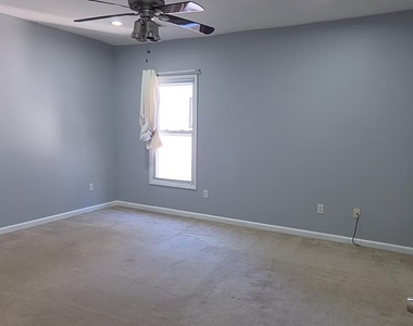 249 Paulison - Photo Thumbnail 12