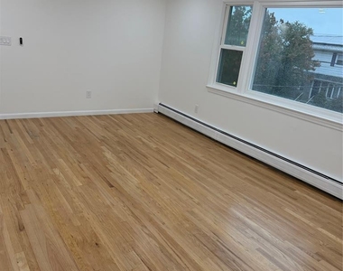 322 Roosevelt - Photo Thumbnail 5
