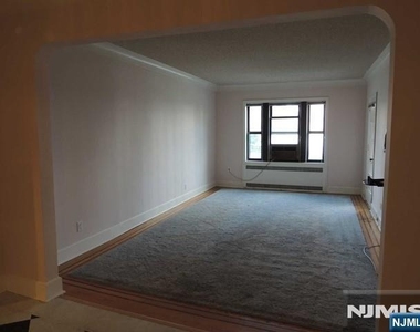 100 Prospect - Photo Thumbnail 5