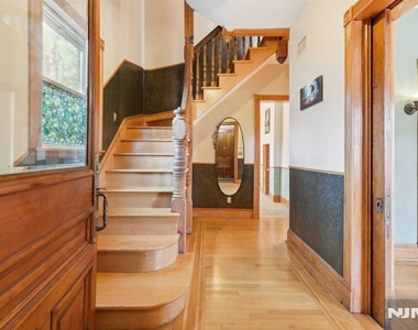 206 Park - Photo Thumbnail 4