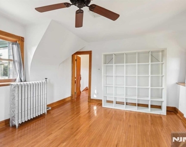 206 Park - Photo Thumbnail 32