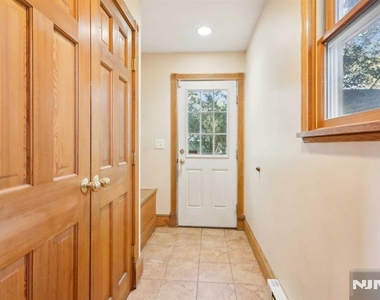 206 Park - Photo Thumbnail 36