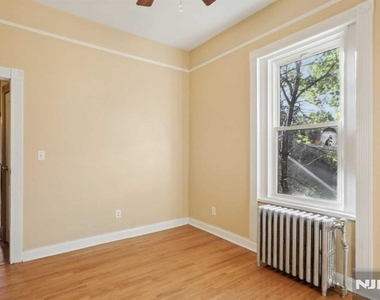 206 Park - Photo Thumbnail 23