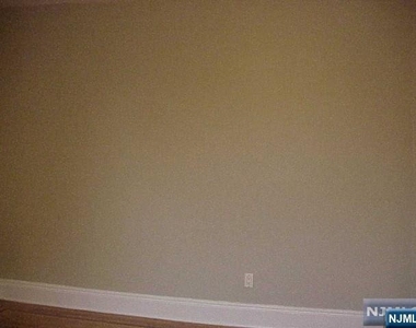 178 Warren - Photo Thumbnail 3
