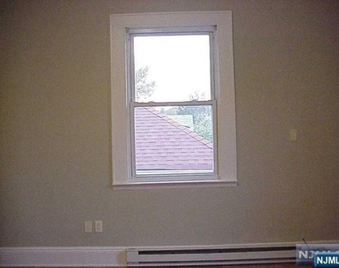 178 Warren - Photo Thumbnail 4