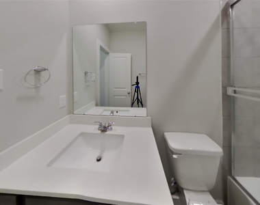 2334 Bailey Fields Lane - Photo Thumbnail 14