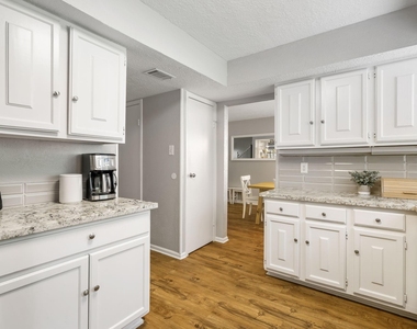 4 Basal Briar Court - Photo Thumbnail 8