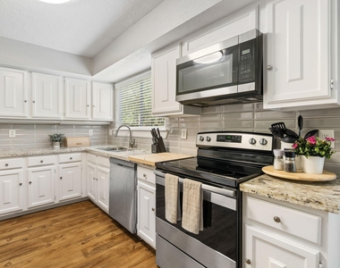 4 Basal Briar Court - Photo Thumbnail 6