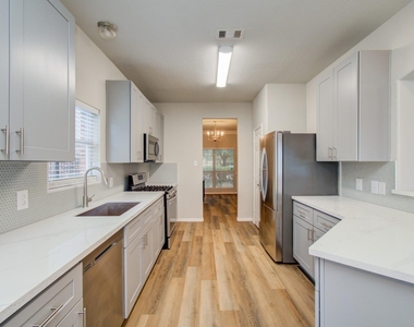 26211 Crystal Cove Lane - Photo Thumbnail 14
