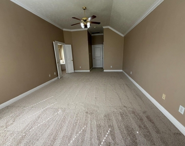 3303 Thistlegrove Lane - Photo Thumbnail 21