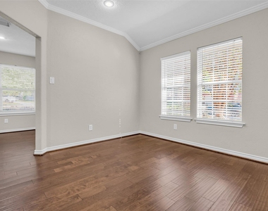 14 Almond Branch Place - Photo Thumbnail 5