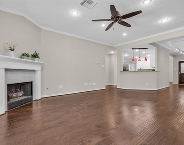 14 Almond Branch Place - Photo Thumbnail 3