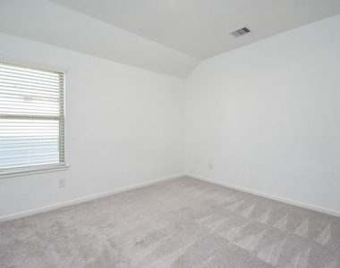 5646 Amber Brook Lane - Photo Thumbnail 22