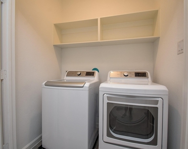 5646 Amber Brook Lane - Photo Thumbnail 21