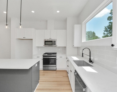 2854 Cline Street - Photo Thumbnail 14