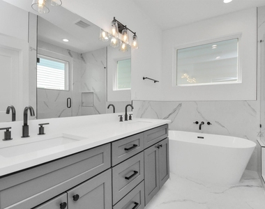 2854 Cline Street - Photo Thumbnail 24