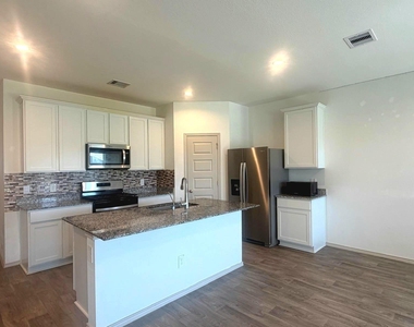 7122 Dawn View Lane - Photo Thumbnail 40