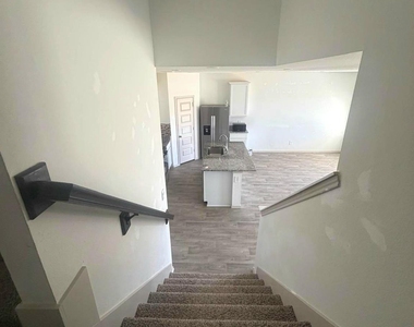 7122 Dawn View Lane - Photo Thumbnail 30