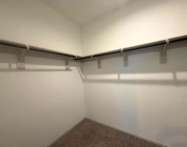 7122 Dawn View Lane - Photo Thumbnail 31