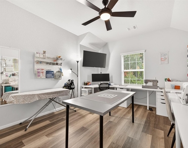 21334 Hawkley Drive - Photo Thumbnail 32