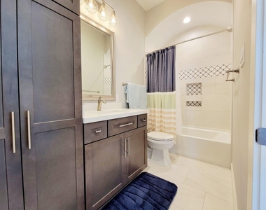 706 Delano Street - Photo Thumbnail 25