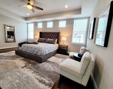706 Delano Street - Photo Thumbnail 16