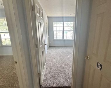 102 Lindley Street - Photo Thumbnail 19