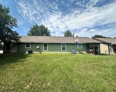 102 Lindley Street - Photo Thumbnail 22