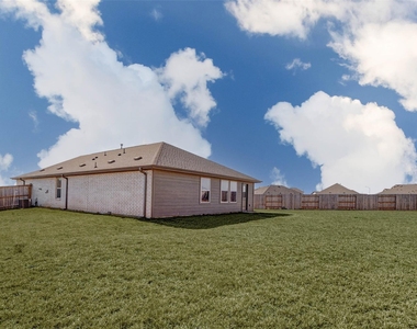 6655 Orange Daylily Lane - Photo Thumbnail 22