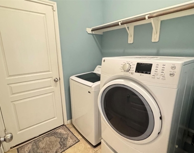 20103 Linden Spruce Lane - Photo Thumbnail 9