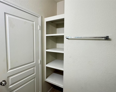20103 Linden Spruce Lane - Photo Thumbnail 26