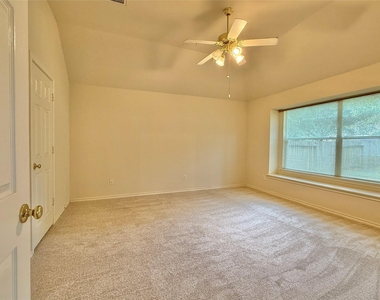110 S Merryweather Circle - Photo Thumbnail 28