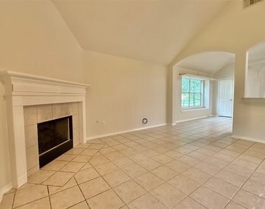 110 S Merryweather Circle - Photo Thumbnail 16